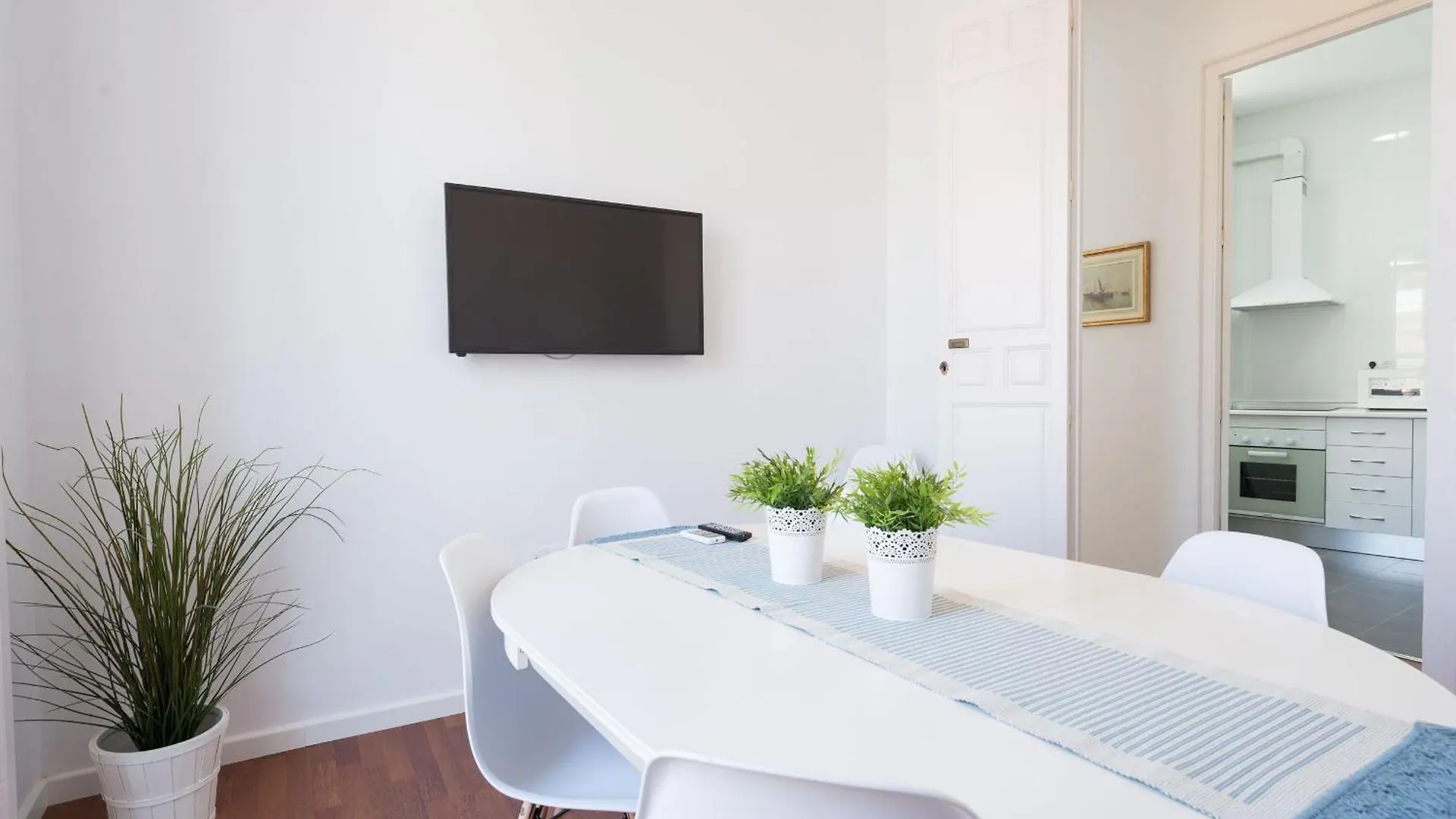 Sunny Malaga Apartments Spagna