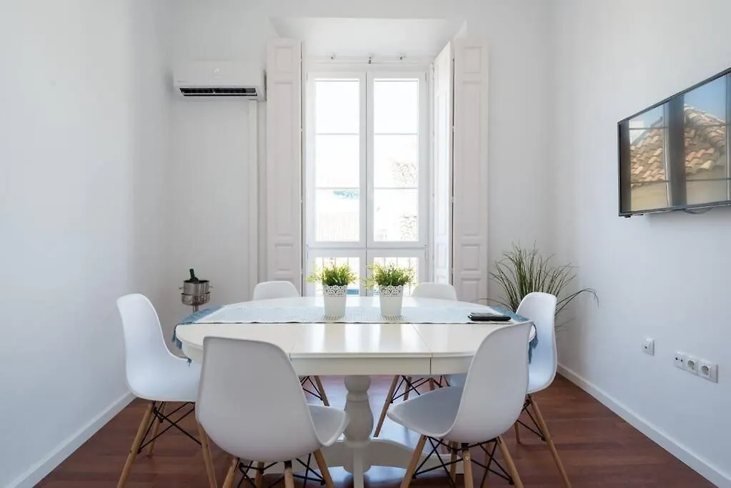 Sunny Malaga Apartments